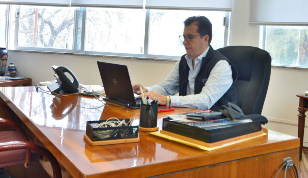 Nosotros – Logtec